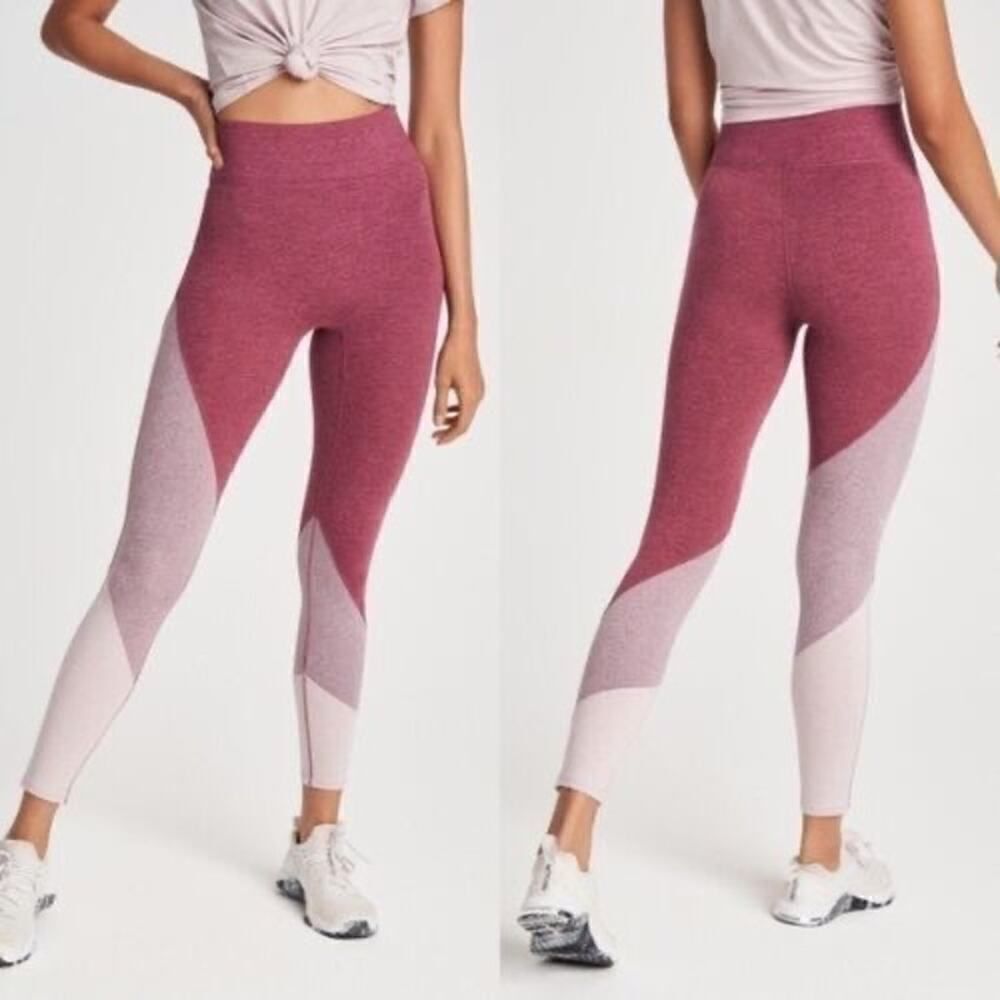 Outdoor Voices Springs Leggings in Cabernet - Size: Medium
